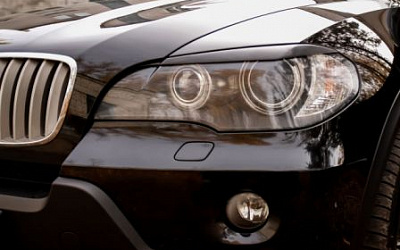 Накладки на передние фары BMW X5 E70 2007-2010