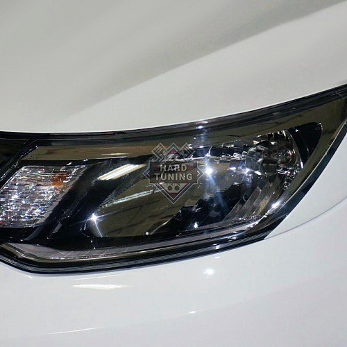 Накладки на фары боковые лепестки KIA Rio 3 2015-2017
